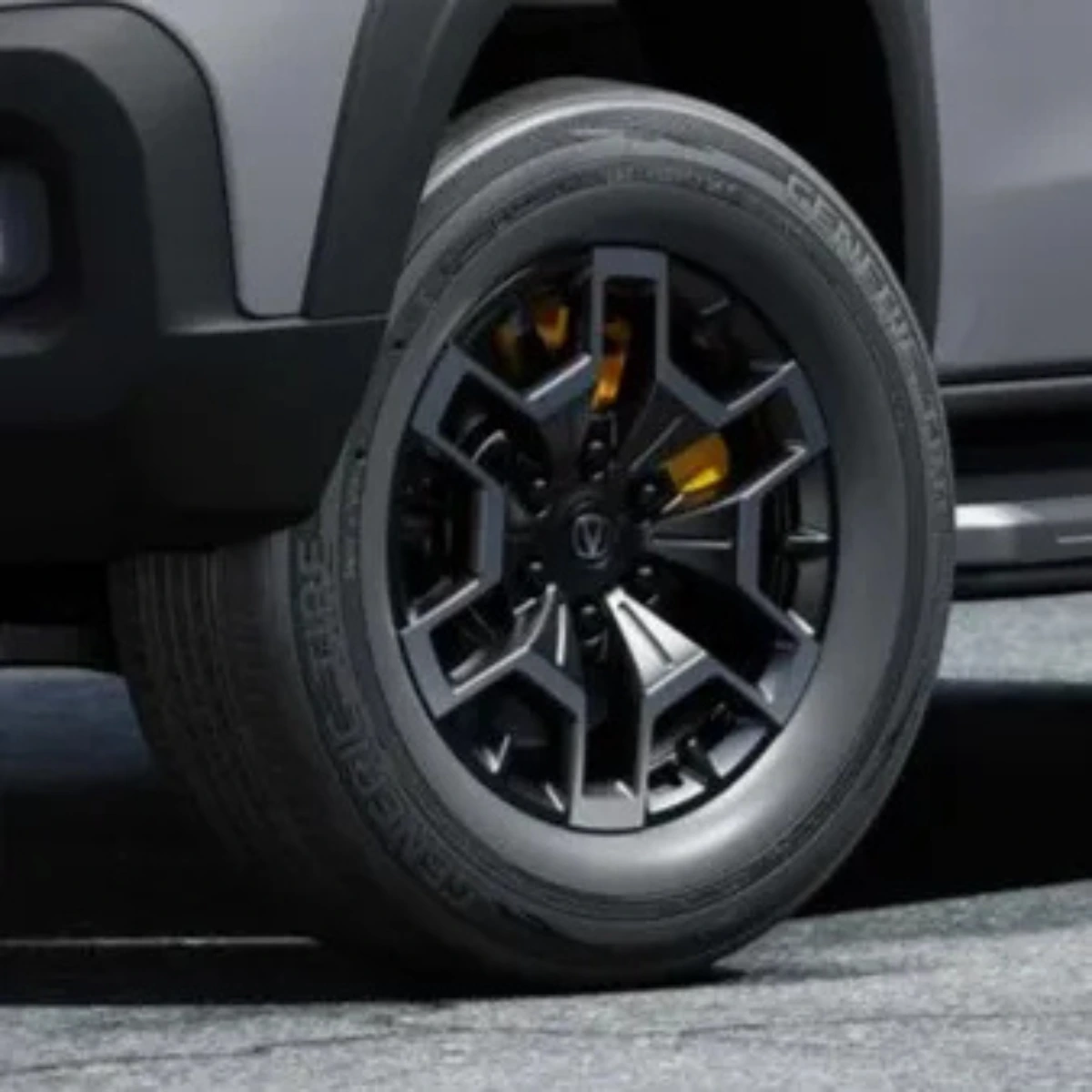 hunter-reev carousel1-4